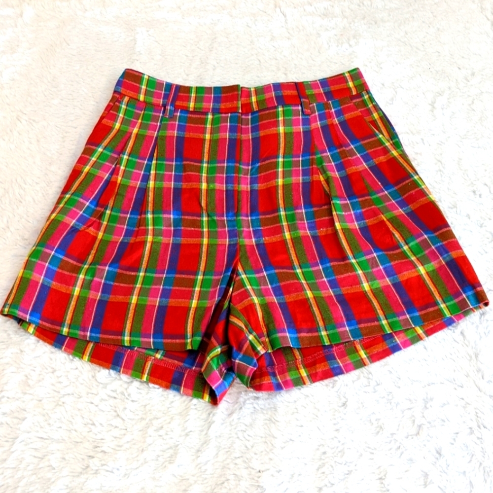 RD Style|NWOT Rainbow Plaid Shorts With 2 Side Pockets and 2 Back faux Pockets